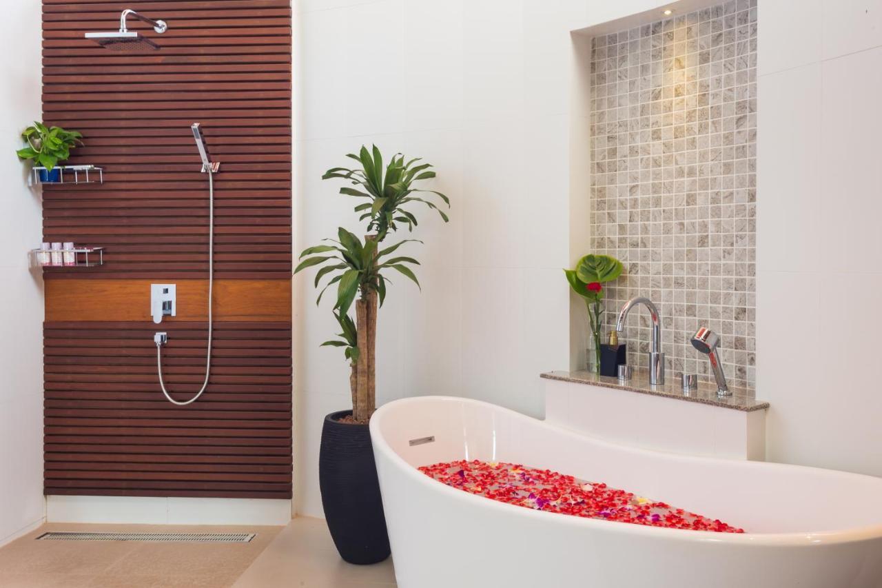 Eranda Pool Spa Villa, Chaweng Koh Samui- SHA Extra Plus Bagian luar foto